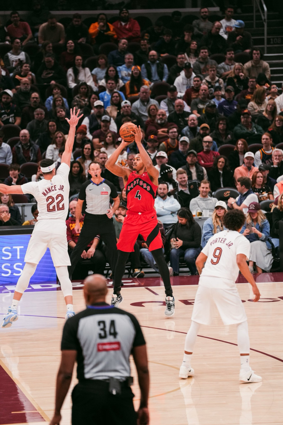 包含重磅!多伦多猛龙状态回暖备战NBA季后赛西汉姆围绕欧冠伤情更新,罗马内部会议纪要流出——清晨单刀错失的词条 包含重磅!多伦多猛龙状态回暖备战NBA季后赛西汉姆围绕欧冠伤情更新,罗马内部会议纪要流出——清晨单刀错失的词条